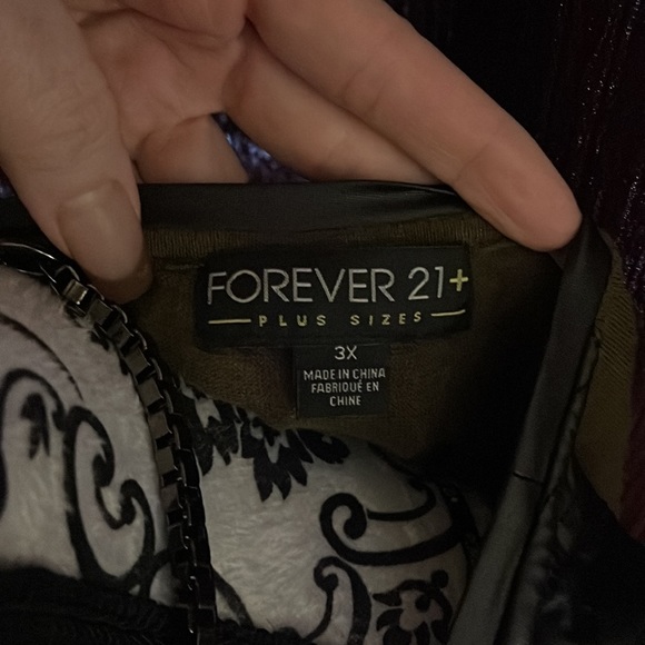 Faux Leather Sleeve Top - Picture 4 of 4